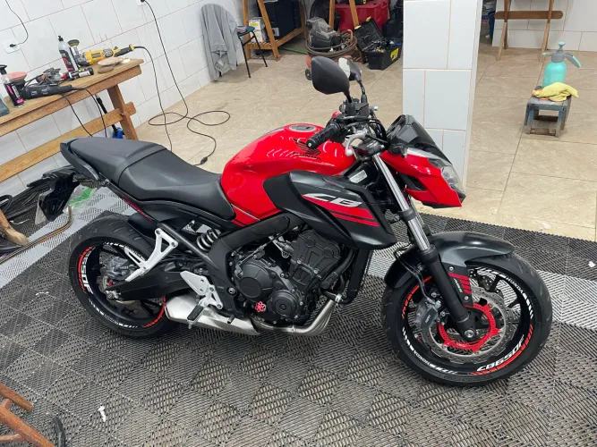 CB 650 F