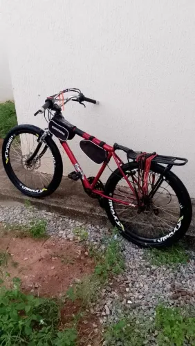 Bike pra vender logo 800 pra botar preço