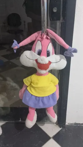 Coelho de pelúcia looney tunes