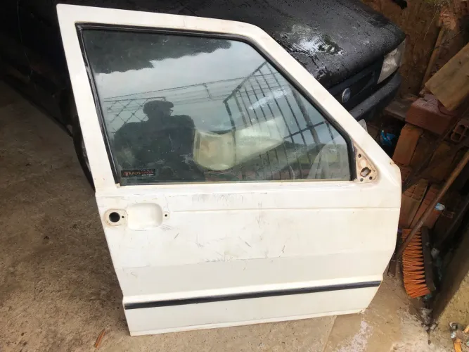 Portas dianteiras Fiat Uno Millie