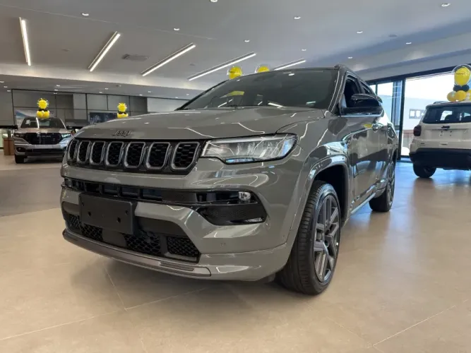 Jeep Compass S T270 1.3 TB 4X2 Flex AUT 2026