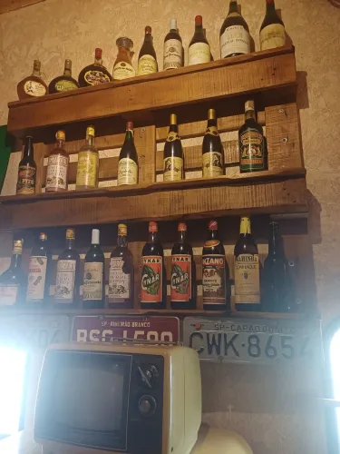 Bebidas antigas de coleção 