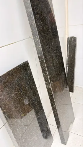 Bancada granito verde Ubatuba já pronta para instalar.