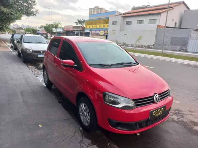 Volkswagen Fox 1.0 MI Total Flex 8V 5P 2012