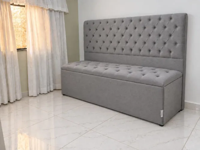 Conjunto baú recamier e cabeceira casal tamanho padrão 1.38x1.88