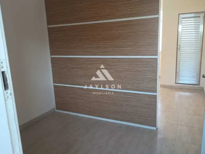 Sala : / Comercial / Penha Circular