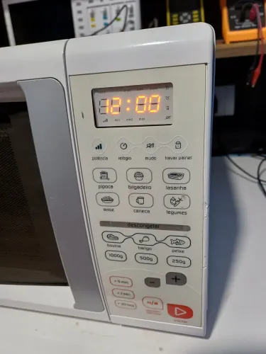 Micro-ondas 20 litros, 3 mes de garantia 