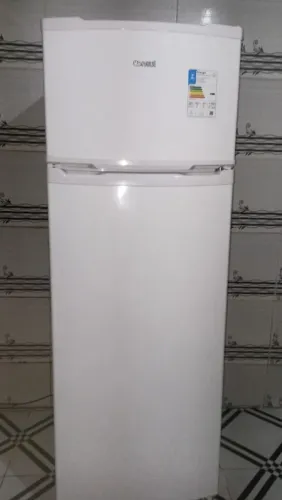 Geladeira Consul 334 litros semi nova 3 meses de uso