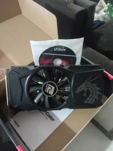 Placa de vídeo rx550 4 Gigas 