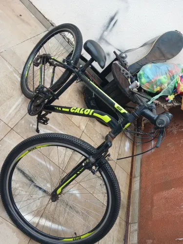 Bicicleta calloi aro 29 esportiva de marchas ótimo eatado 