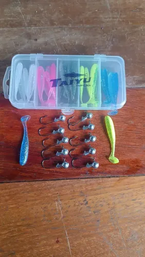 Kit iscas artificiais shads 36 intens