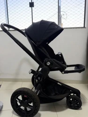 Carrinho de bebê 3 rodas Moodd Quinny Black