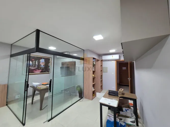 Sala Comercial para venda e locação no bairro Parque Jardim Europa