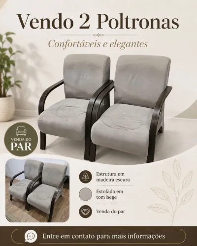 Par de Poltronas Estofadas Bege com Braços em Madeira