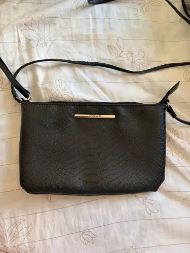 Bolsa preta ana capri nova