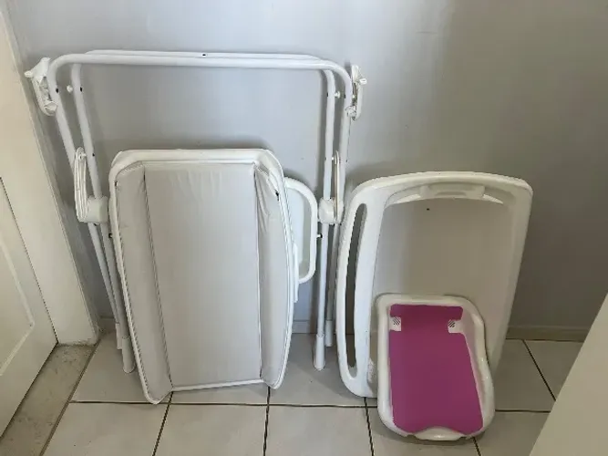 Para sua Criança!..Oba!!!.Cadeira de Alimentação / Carro, Banheira / Trocador, Brinquedos