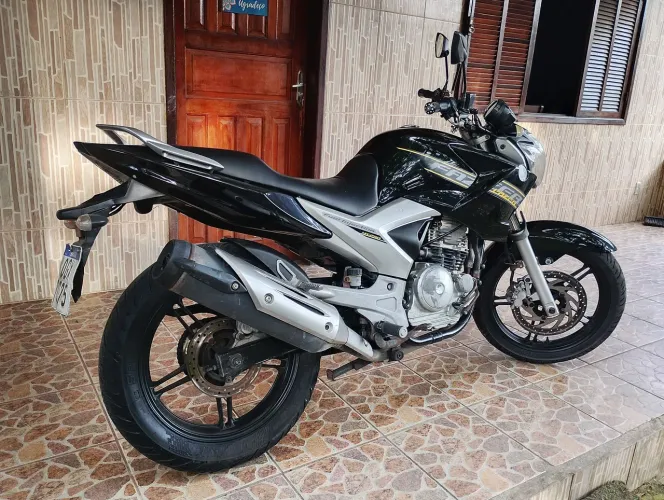 Yamaha Fazer 250 2013 toda ok