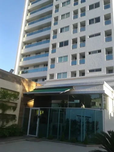 Apartamento Mobiliado - 02 Quartos - Nascente - 01 Vaga - Pronto para Morar
