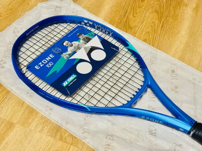 Yonex Ezone 100 L4 300g praticamente nova!