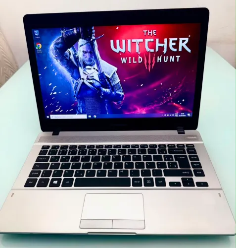 Notebook Samsung completo + Brinde