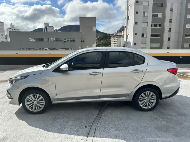 Fiat Cronos Drive 1.3 8V Flex 2024