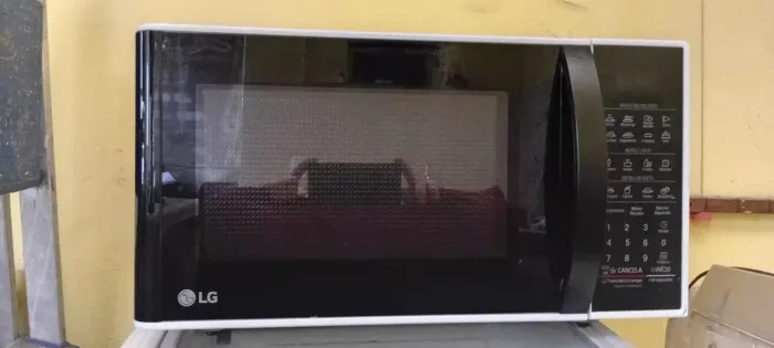 Micro-ondas LG 220v Novo