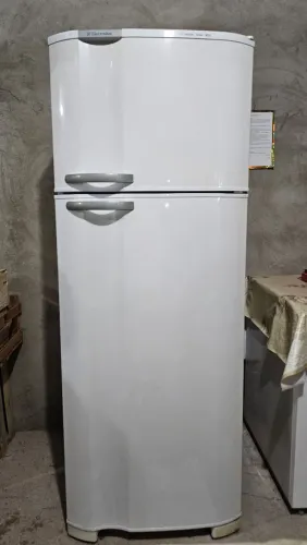 Geladeira Eletrolux super freezer DC49A