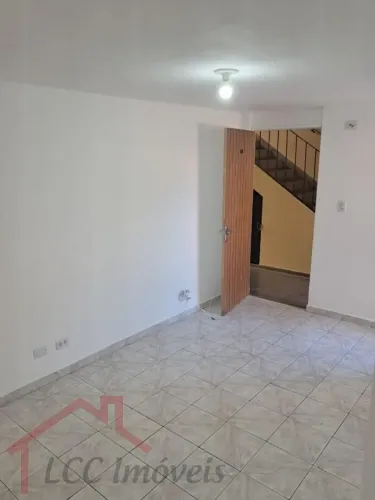 Apartamento para Locação em Mogi das Cruzes, Jardim Marica, 2 dormitórios, 1 banheiro, 1 v
