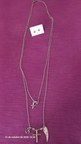 VENDO CONJUNTO DE BIJUTERIAS USADO