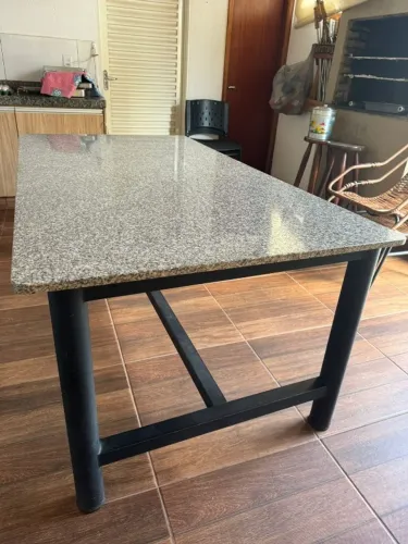 Mesa de Granito