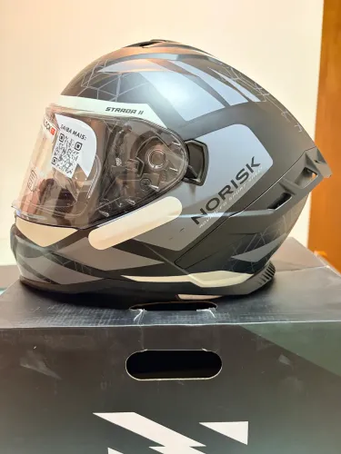 capacete Norisk Strada II Evoque (com óculos interno) na caixa com nota fiscal 