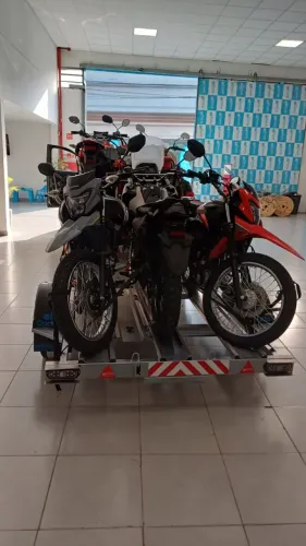 **CARRETA PARA TRANSPORTAR SUA MOTO**