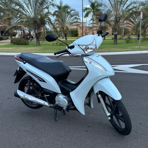 Honda Biz 125 EX 2014 Branco Pérola C/ Manual e Chave Cópia (BAIXO KM)
