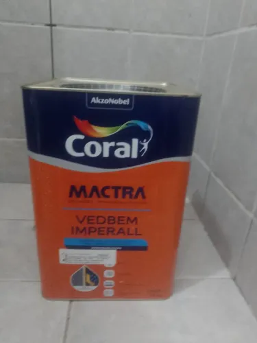 Tinta Impermeabilizante Coral na cor tubarão branco cinza claro 
