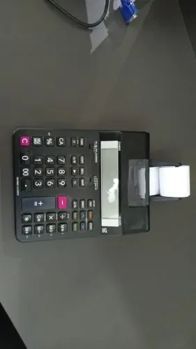 Calculadora de impressão Casio HR-150RC com visor de 12 dígitos (Usada)