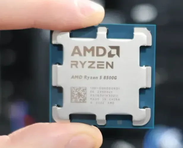 RYZEN 5 8500G