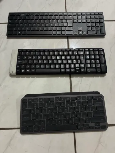 Teclados Bluetooth diversos