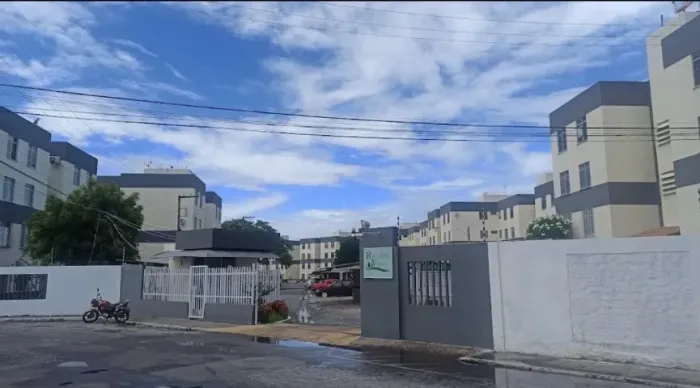 Aluguel apartamento , Augusto Franco , 2 quartos, incluso água e condomínio 