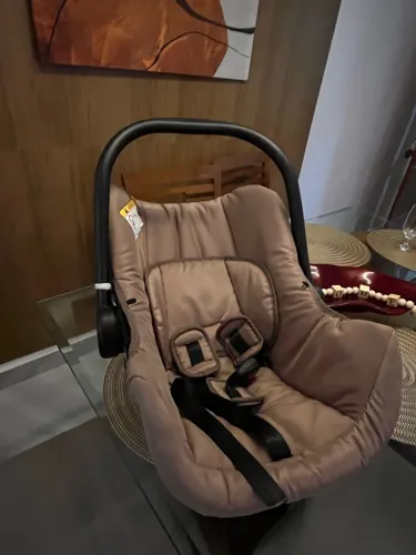 Bebê conforto novo