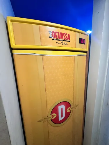 Cervejeira devassa 600L (para bares)