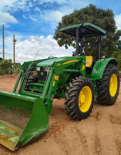 Trator JHON DEERE - 5080