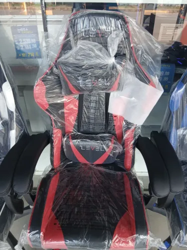 CADEIRA GAMER LEVEL RED DE R$698,00 A VISTA OU 12X DE R$62,50 NO CARTÃO 