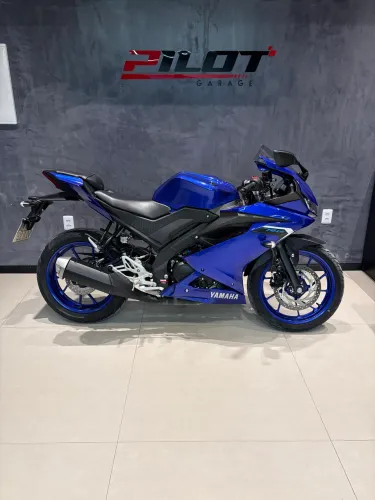 YAMAHA YZF-R15 2026