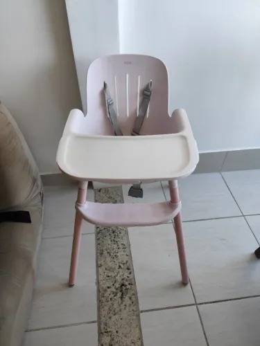 Cadeira de alimentação Poke