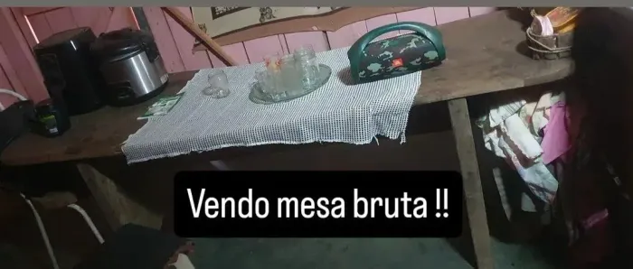 Mesa de madeira