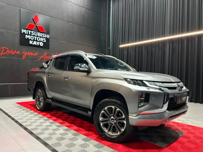 Mitsubishi L200 Triton Sport HPE-S 2.4 CD Dies. AUT 2022