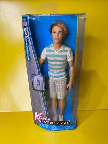 Boneco Ken fashionista de Barbie