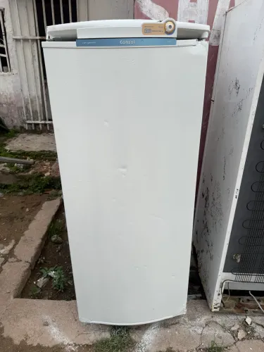 Geladeira Consul boa e barata