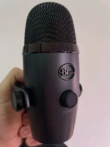 Microfone Condensador USB Blue Yeti Nano Shadow Grey Seminovo