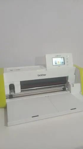 Máquina de Corte Brother ScanNCut SDX85 - Pouquíssimo Uso